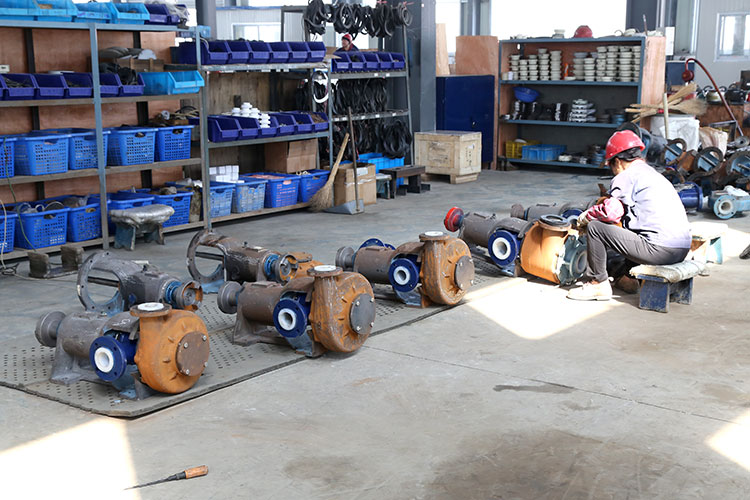 HFM系列后吸泵安裝中