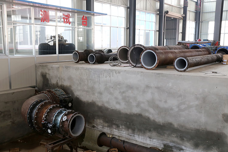 不同規(guī)格大小的管道準備就緒