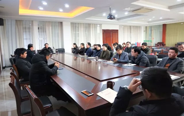 齊心合力建平臺(tái)——2018年宙斯泵業(yè)銷(xiāo)售工作會(huì)議