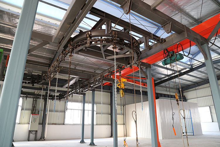 噴漆系統(tǒng)可同時對數(shù)十臺水泵進行油漆作業(yè)