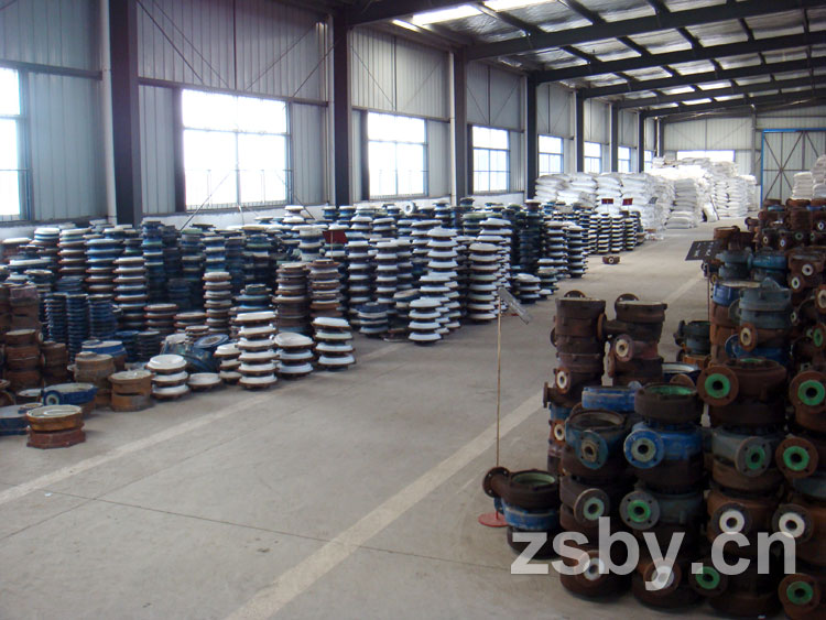 宙斯泵業(yè)倉庫襯塑泵殼泵蓋庫存