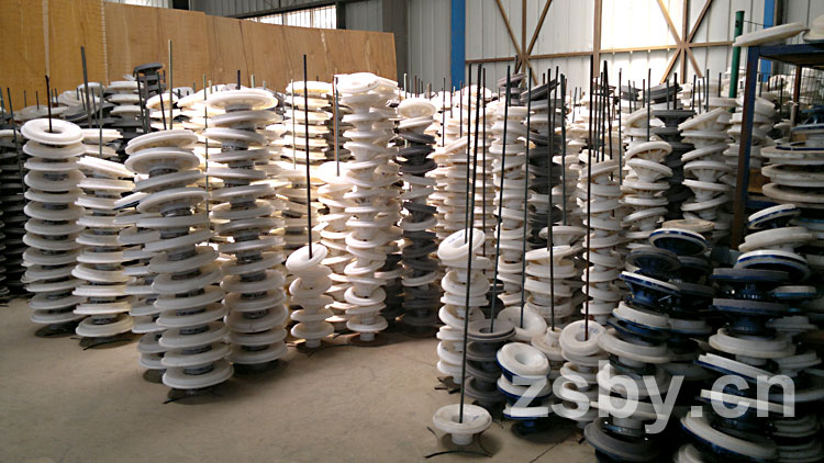 宙斯泵業(yè)塑料泵蓋庫(kù)存